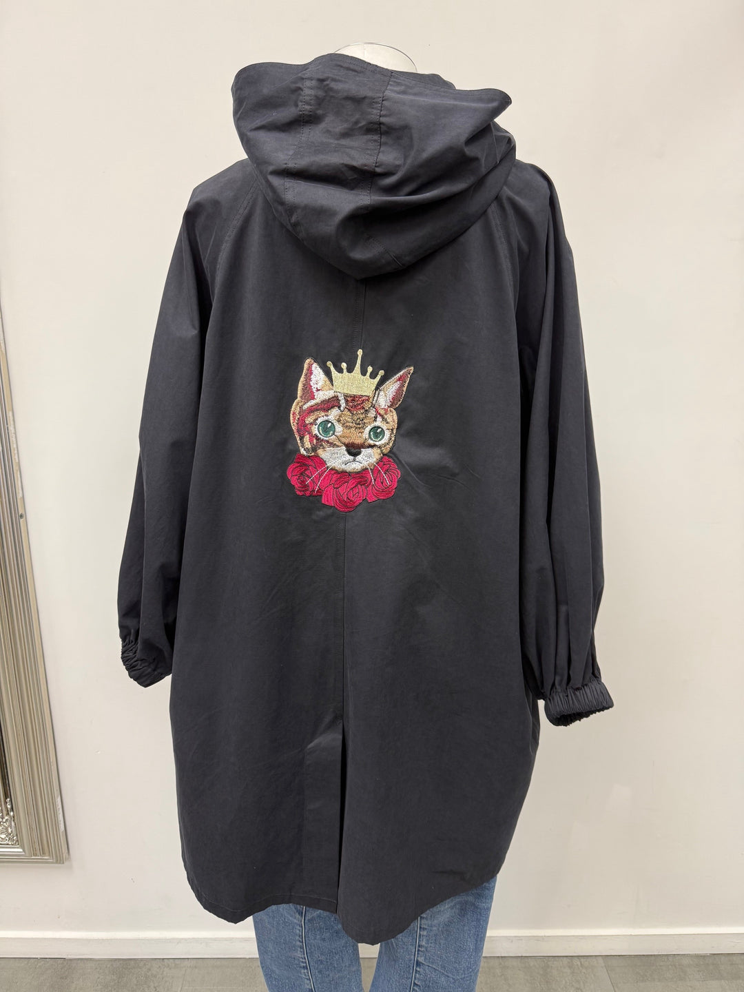 Curate, Coat, S/M