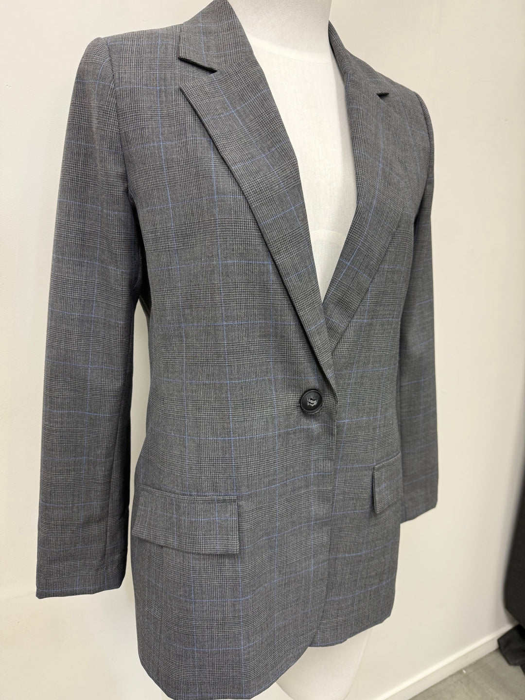 Repertoire, Jacket, 12