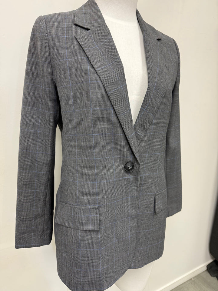 Repertoire, Jacket, 12