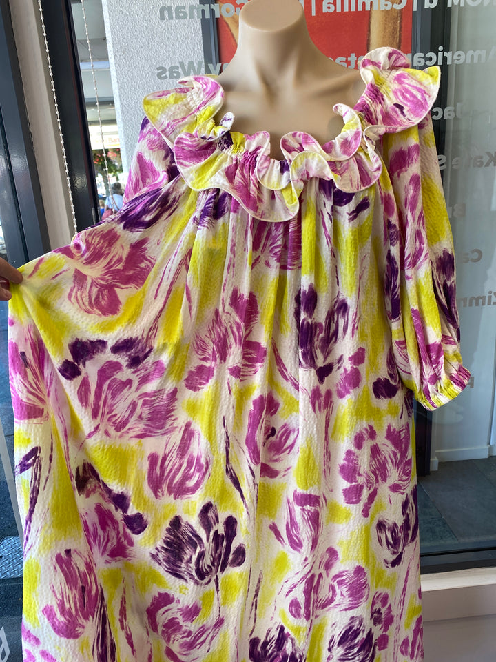 Essential Antwerp, Dress, S