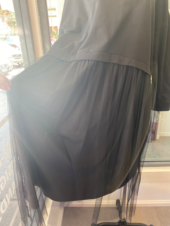 Curate, Dress, L
