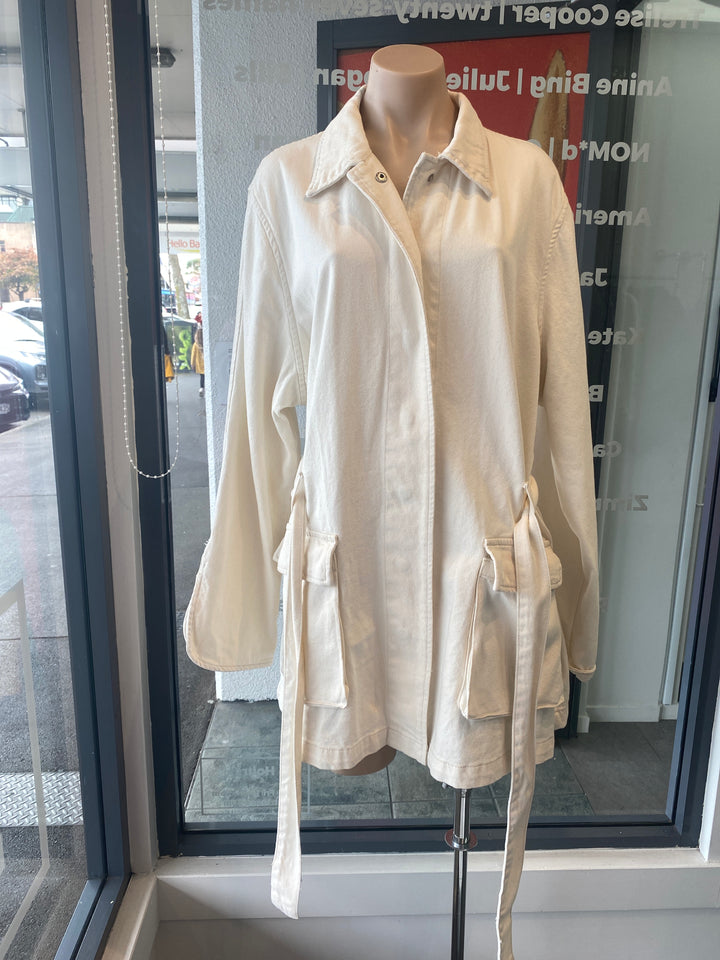 Marle, Jacket, 16