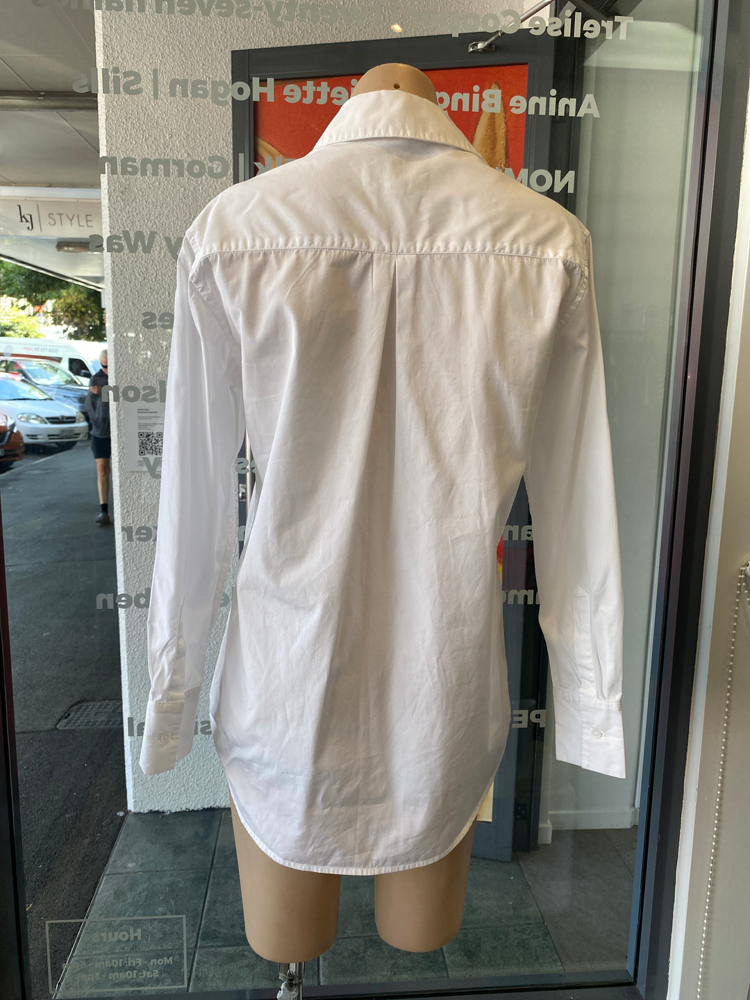 Juliette Hogan, Shirt, S